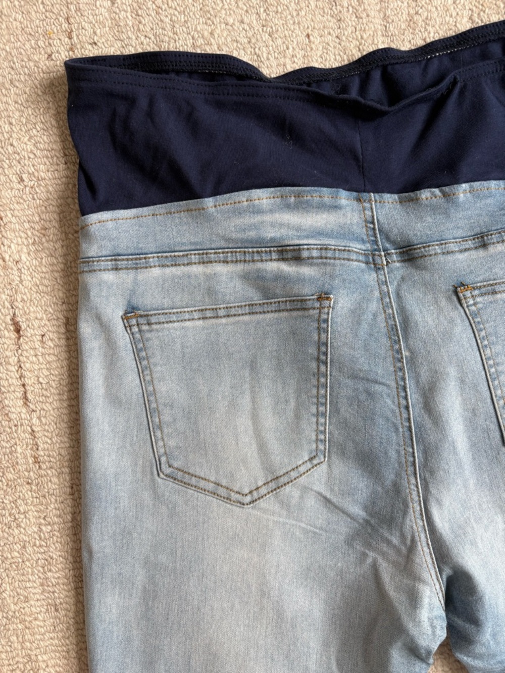 Maternity Jeans - Light Wash Over Belly Skinny Raw Hem Distressed Ankle XL - Picture 5 of 10